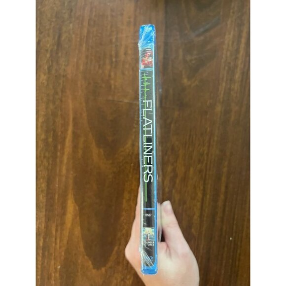 Flatliners (Blu-ray, 1990) I New Sealed I Bundle & Save - Picture 3 of 3